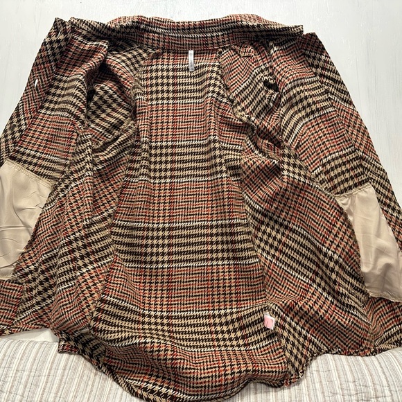 Passports Women’s Small Plaid Shacket Houndstooth Button Jacket Brown Red Tan - Picture 10 of 10